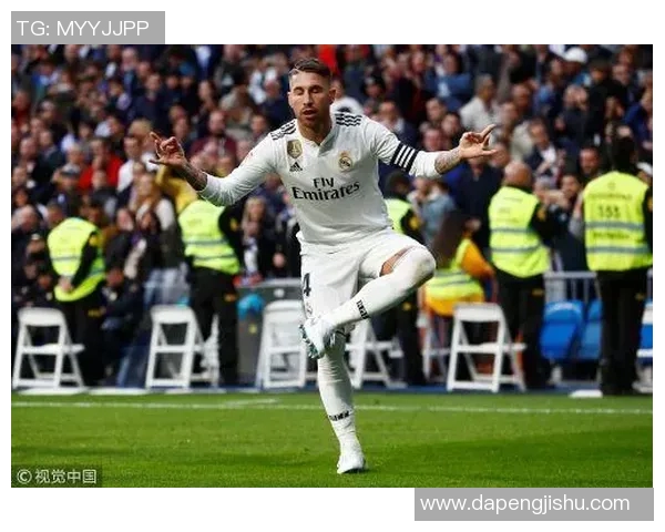 维尼修斯在西超杯中精彩破门助力球队夺冠展现出色状态